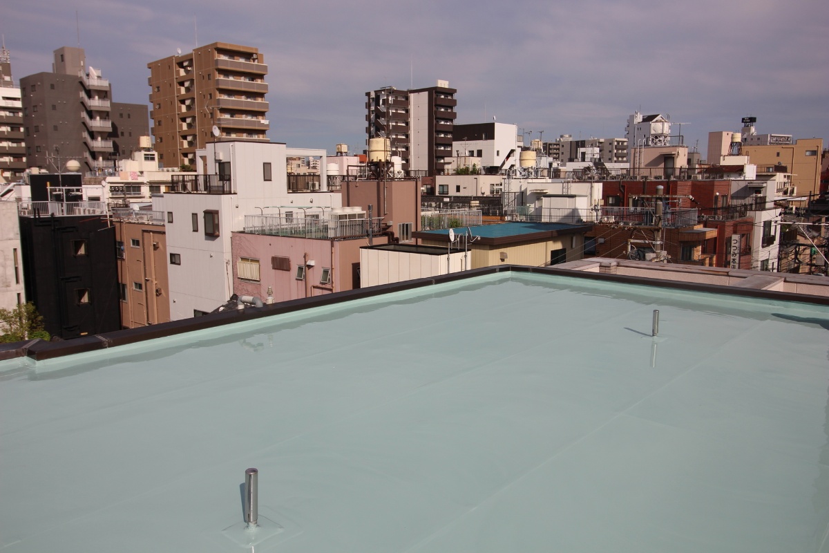 東京